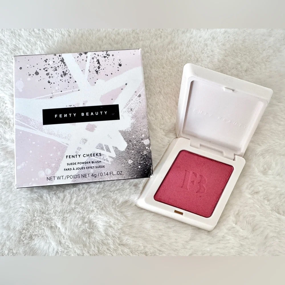 Fenty Beauty Tutu Turnt Suede Powder Blush - NIB